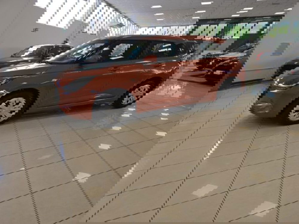 Suzuki Swift nuova a Reggio Emilia (2)