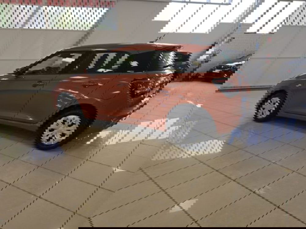 Suzuki Swift nuova a Reggio Emilia (3)