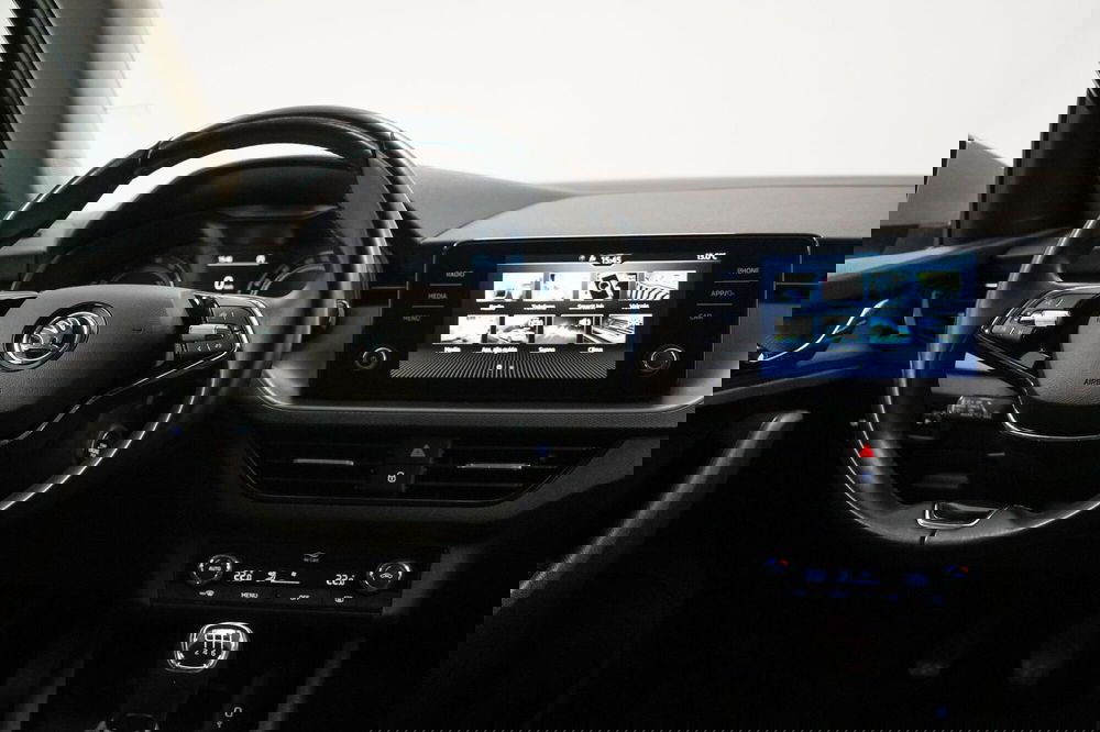 Skoda Kamiq usata a Varese (13)