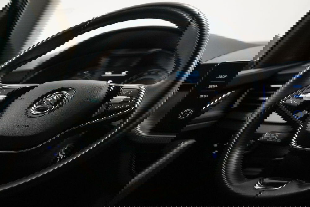 Skoda Kamiq usata a Varese (14)