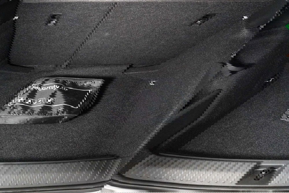 Skoda Kamiq usata a Varese (20)