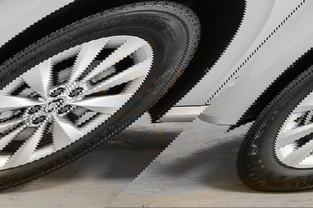 Skoda Kamiq usata a Varese (7)