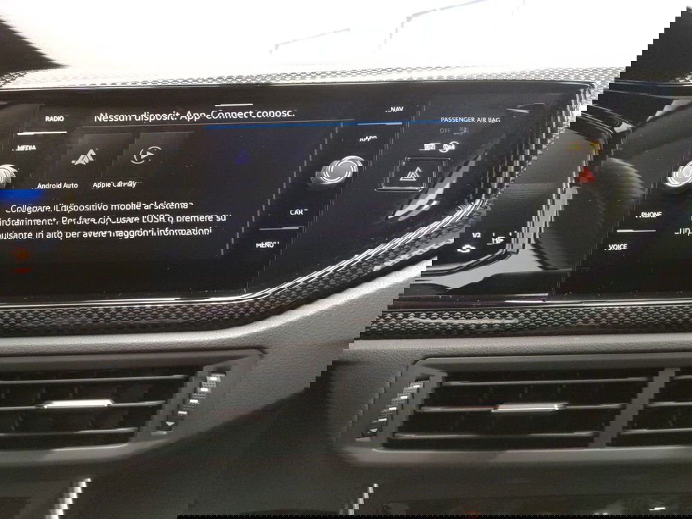 Volkswagen Taigo nuova a Bologna (14)