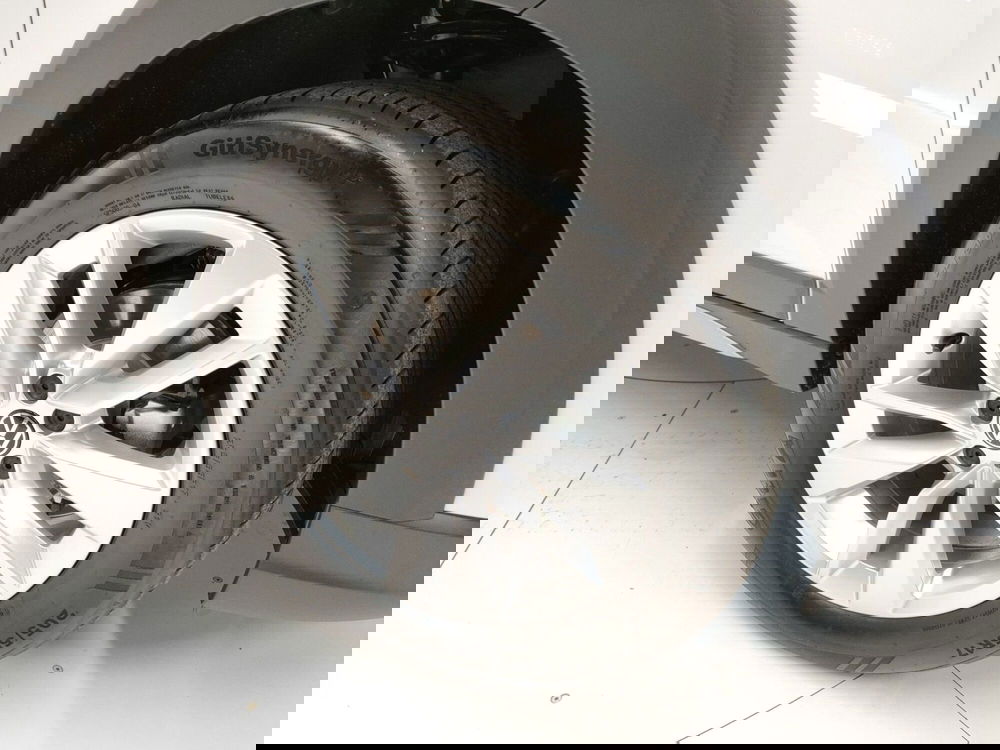 Volkswagen Taigo nuova a Bologna (7)