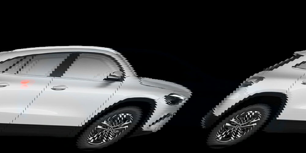 Mercedes-Benz GLA SUV nuova a Firenze
