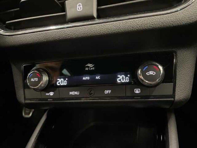 Skoda Kamiq usata a Prato (15)