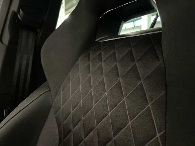 Skoda Kamiq usata a Prato (17)