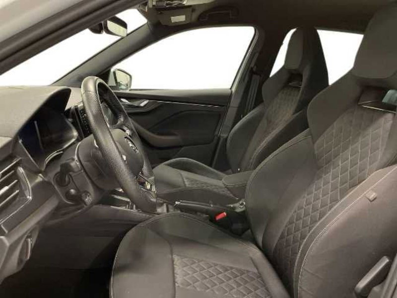 Skoda Kamiq usata a Prato (9)