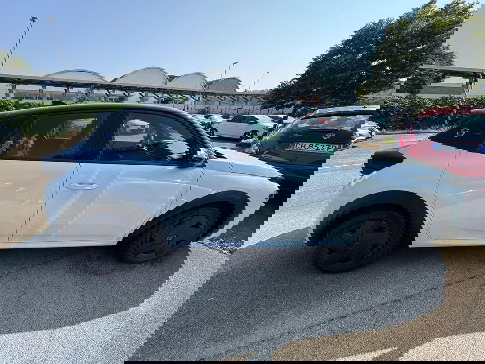 Lancia Ypsilon nuova a Frosinone (2)