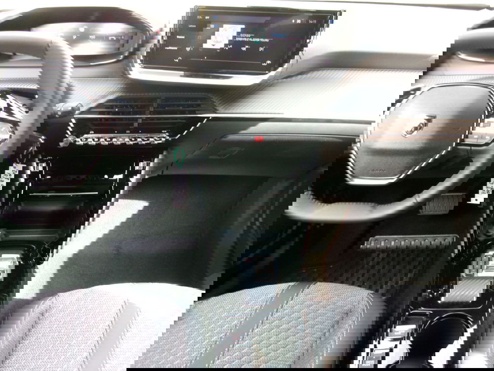 Peugeot 2008 usata a Venezia (14)