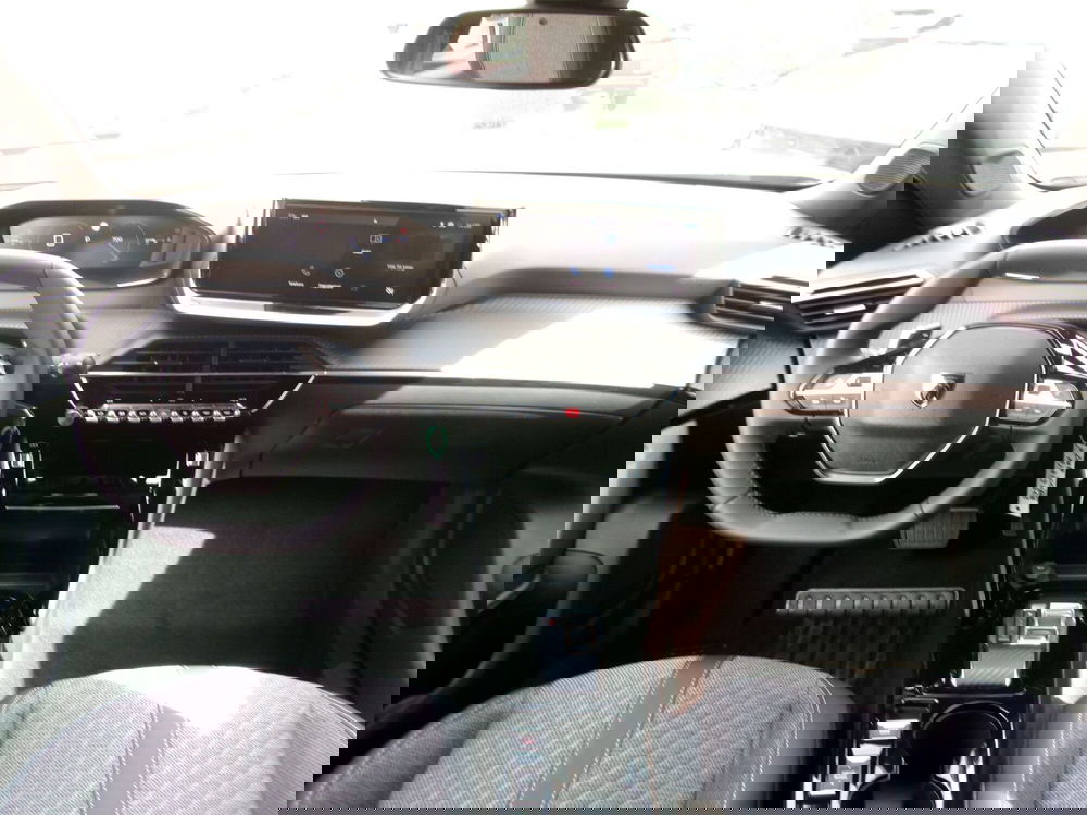 Peugeot 2008 usata a Venezia (8)