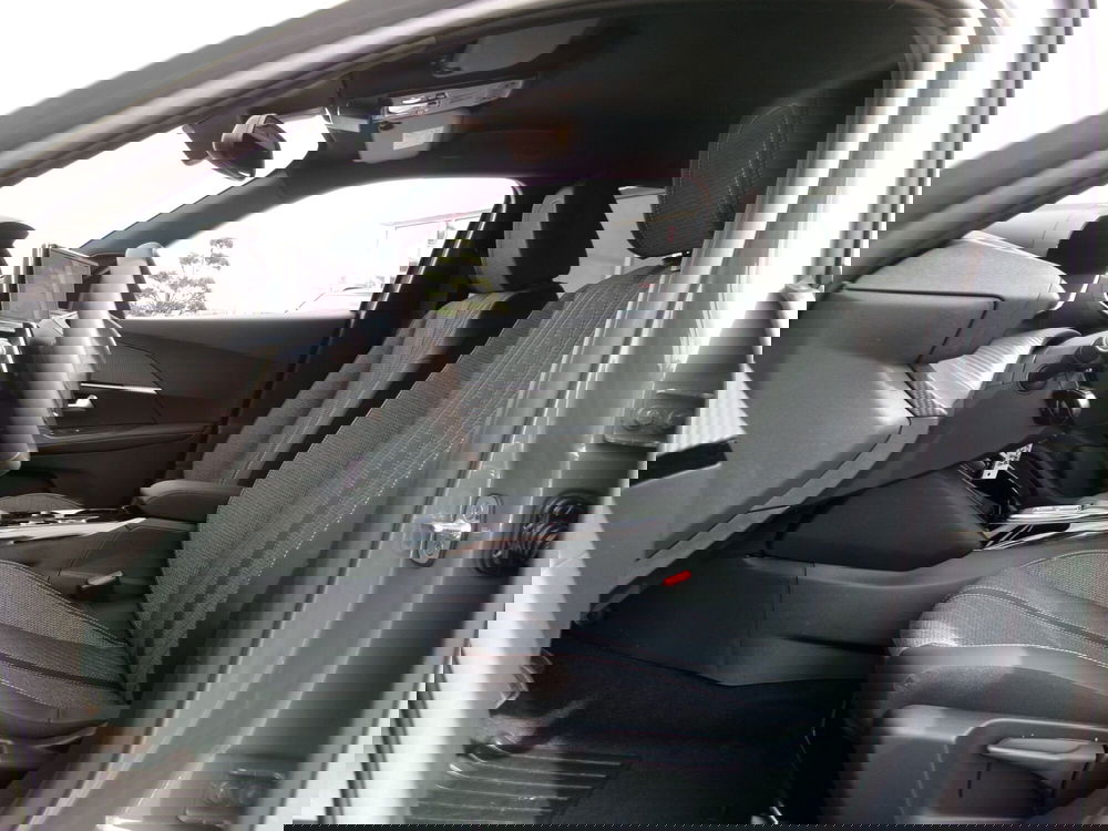 Peugeot 2008 usata a Venezia (9)