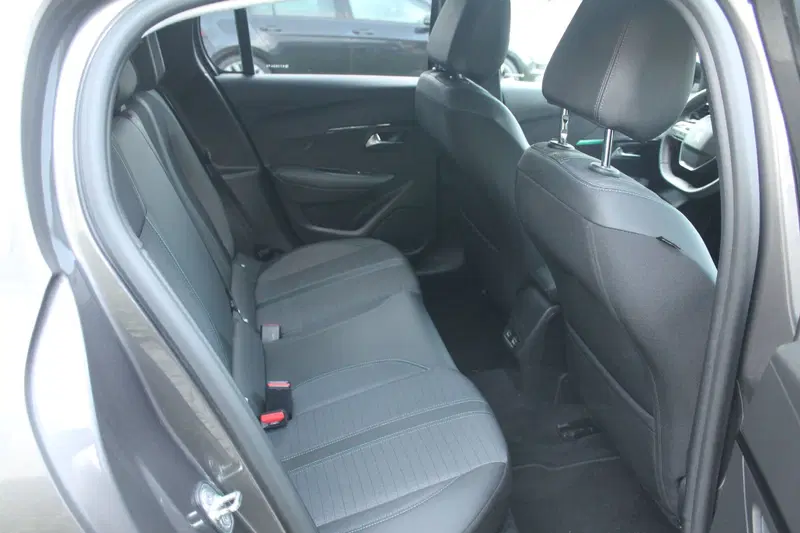 Peugeot 208 usata a Cuneo (10)