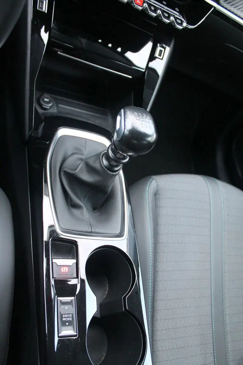 Peugeot 208 usata a Cuneo (14)