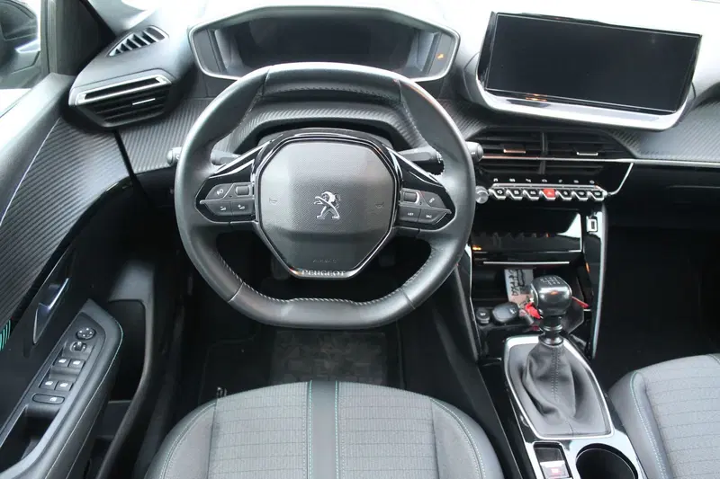 Peugeot 208 usata a Cuneo (7)