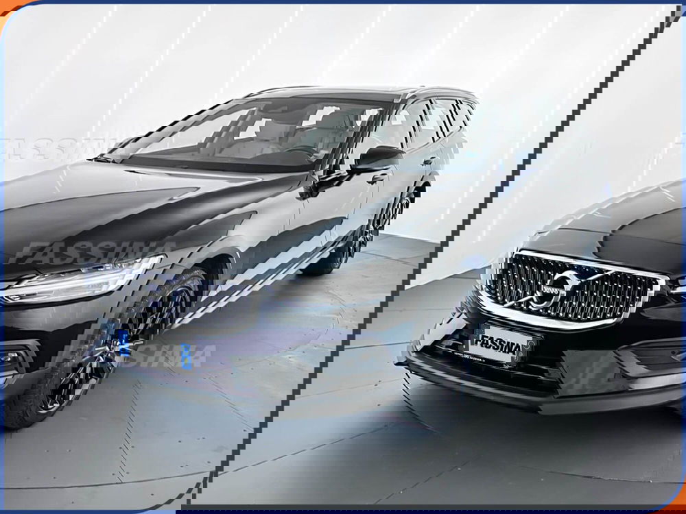 Volvo V60 Cross Country usata a Milano (3)