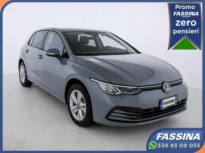 Volkswagen Golf 1.0 TSI 85 CV 5p. Trendline BlueMotion Technology del 2021 usata a Milano