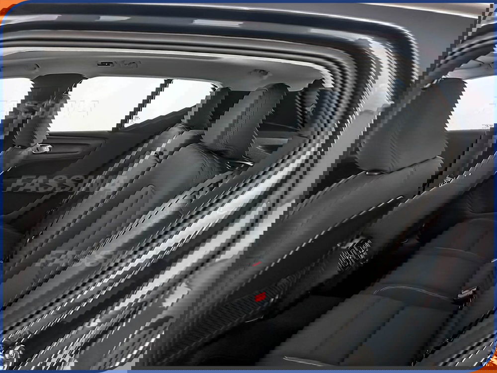 Volvo XC40 usata a Milano (10)