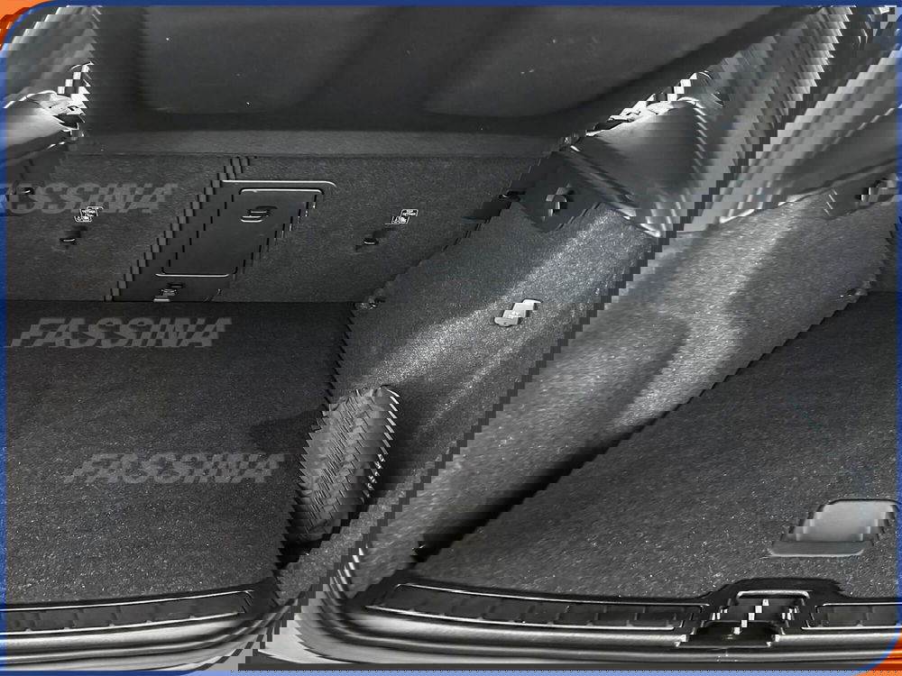 Volvo XC40 usata a Milano (11)
