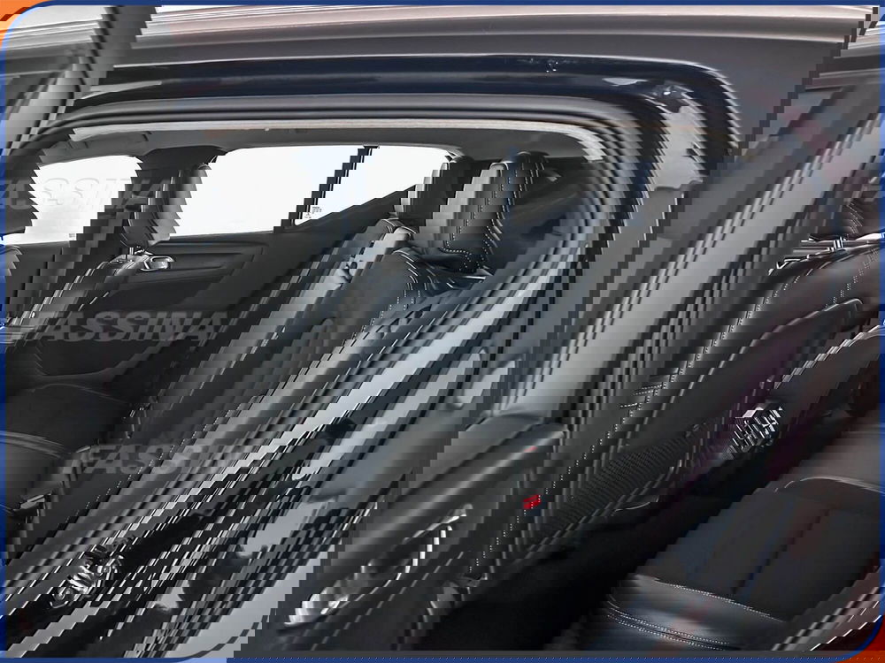 Volvo XC40 usata a Milano (11)