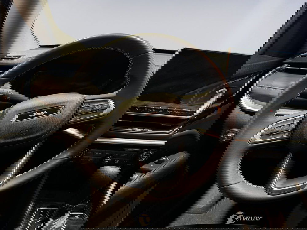 Jeep Compass usata a Milano (16)