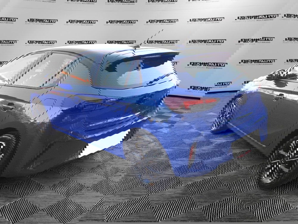 Opel Corsa nuova a Parma (2)