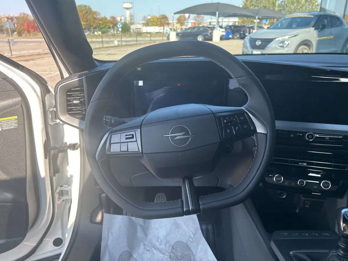 Opel Mokka nuova a Parma (11)