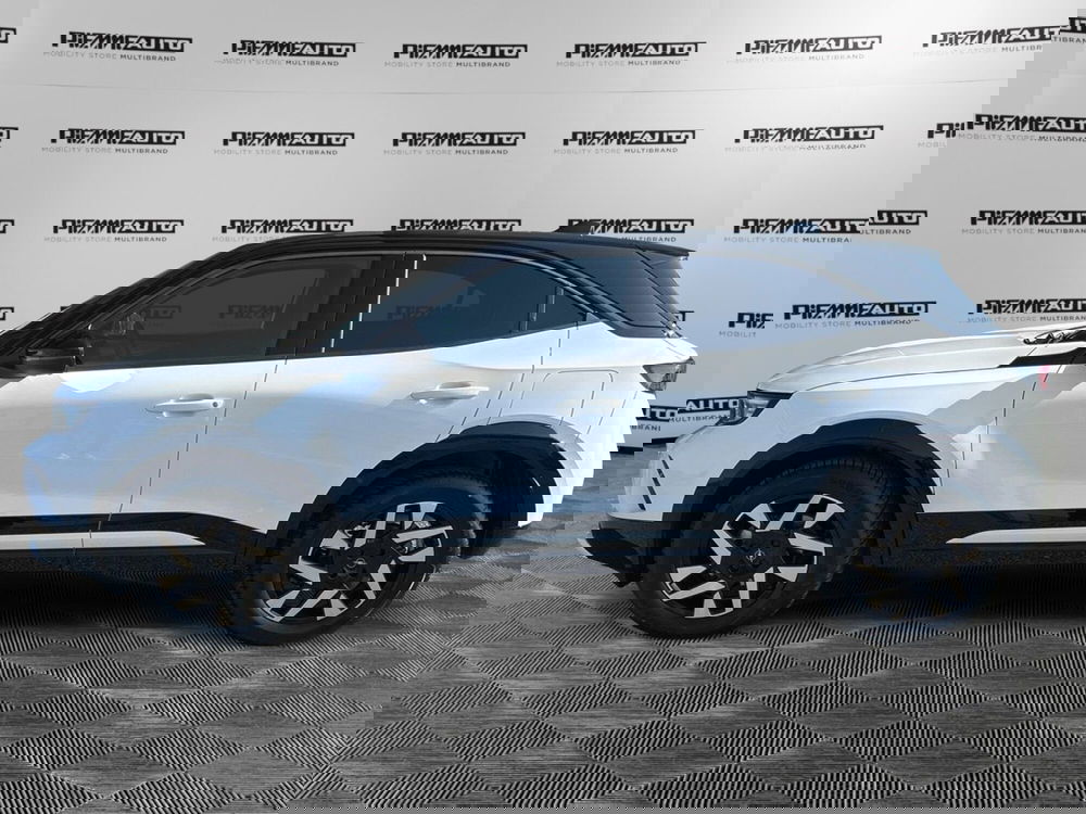 Opel Mokka nuova a Parma (2)