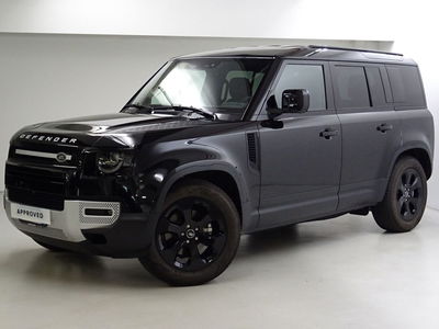 Land Rover Defender 110 3.0D I6 200 CV AWD Auto X-Dynamic S del 2025 usata a Tavernerio