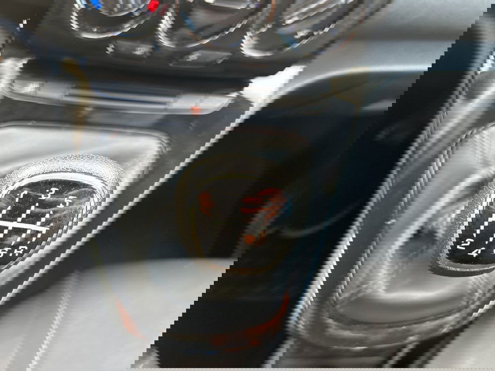 Lancia Ypsilon usata a Roma (17)