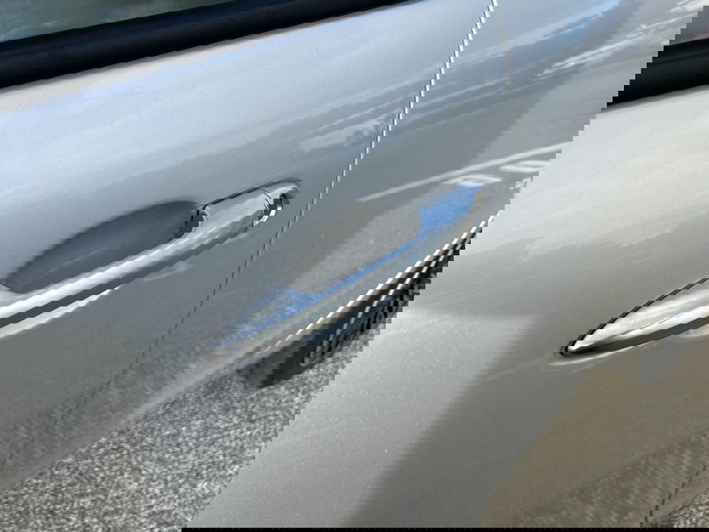 Lancia Ypsilon usata a Roma (8)