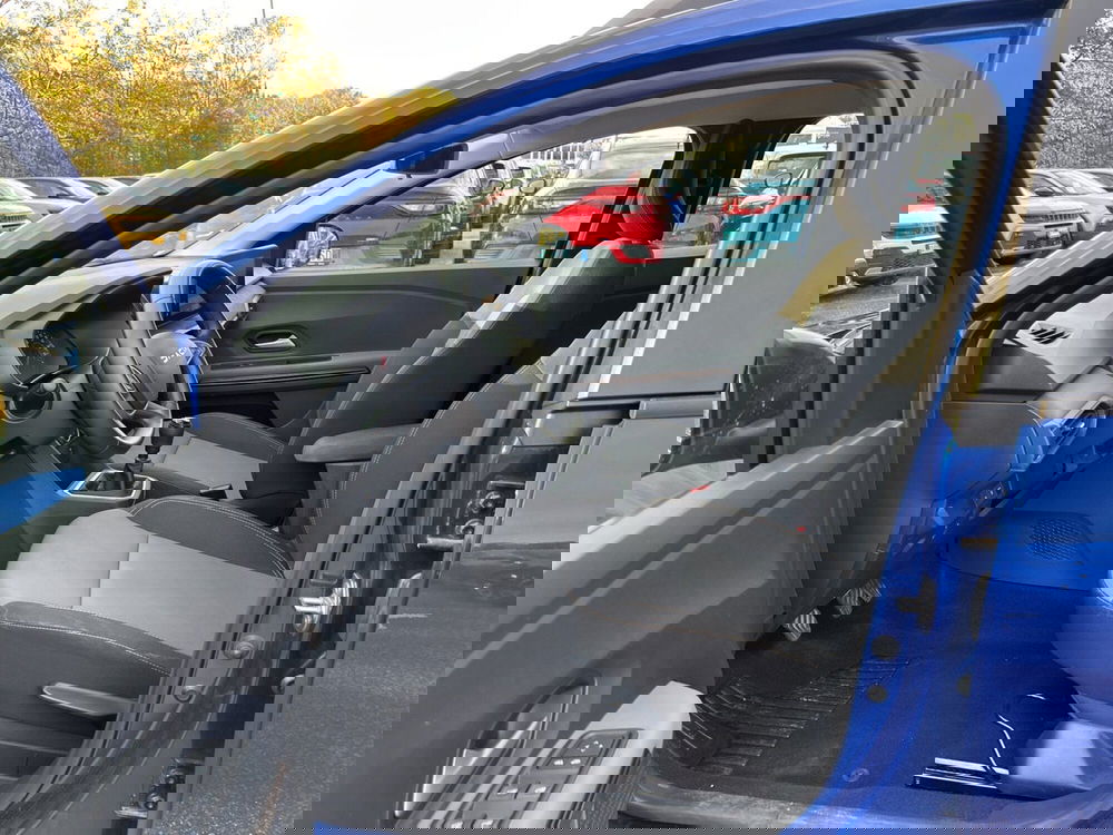 Dacia Sandero Stepway usata a Roma (13)