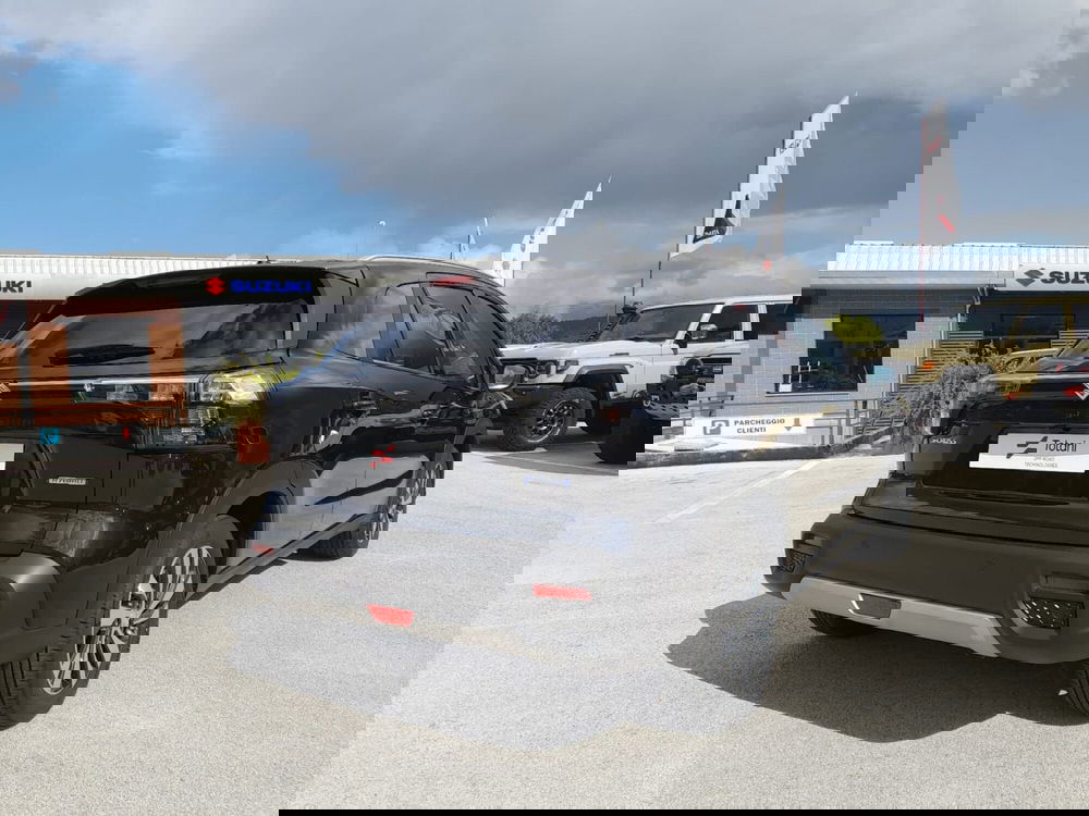 Suzuki S-Cross nuova a L'Aquila (6)