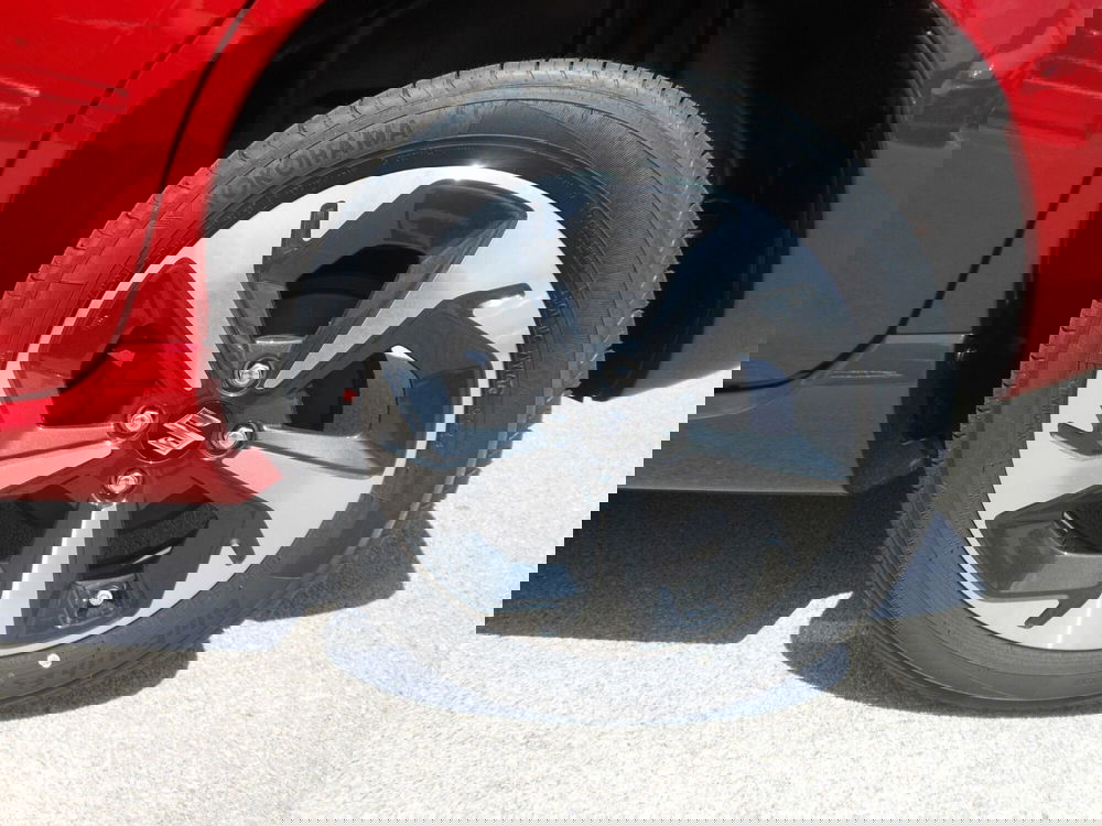 Suzuki Swift nuova a L'Aquila (17)