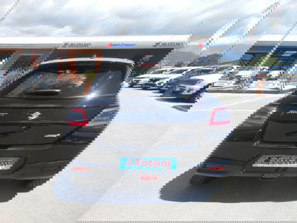 Suzuki Swift nuova a L'Aquila (6)