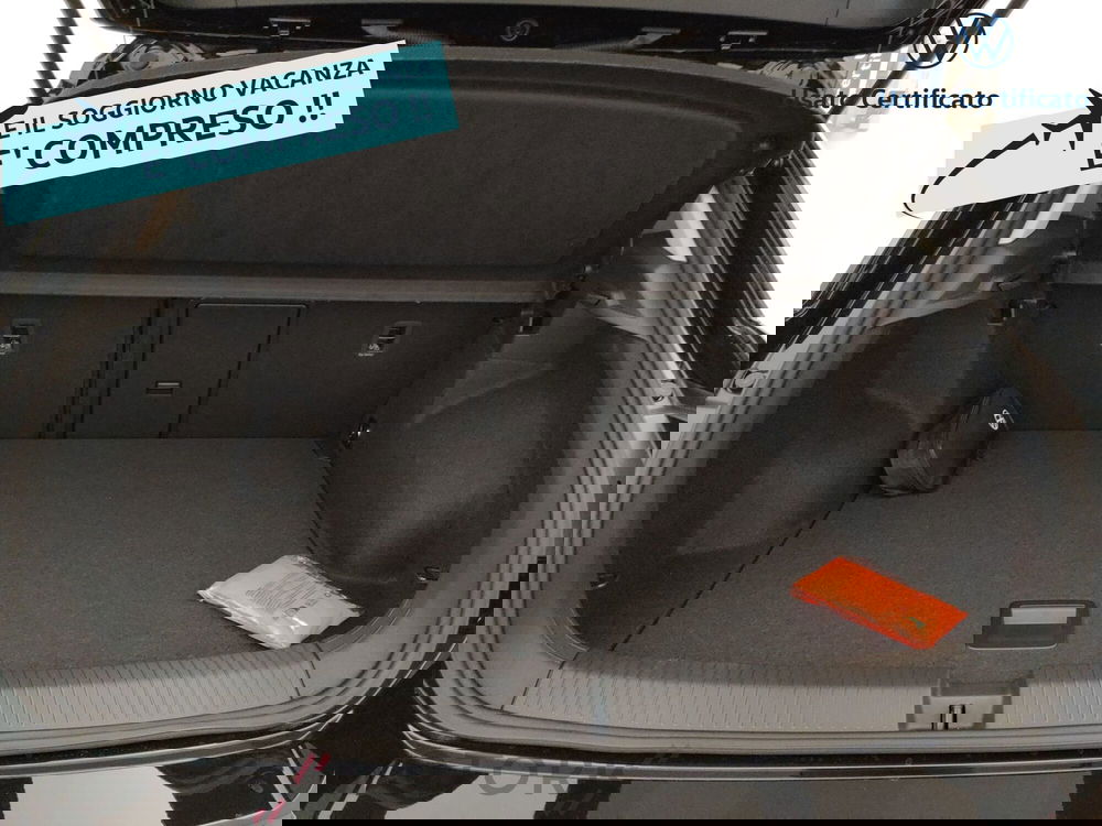 Volkswagen T-Roc nuova a Varese (10)