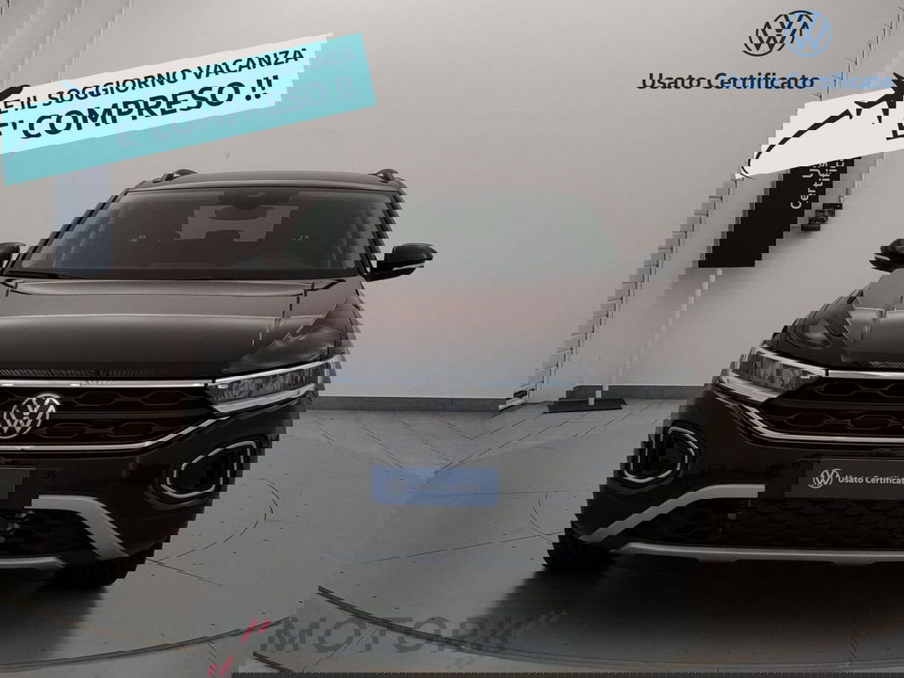 Volkswagen T-Roc nuova a Varese (3)