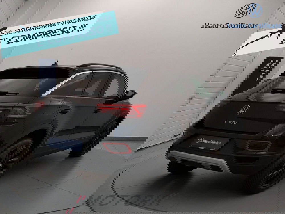 Volkswagen T-Roc nuova a Varese (6)