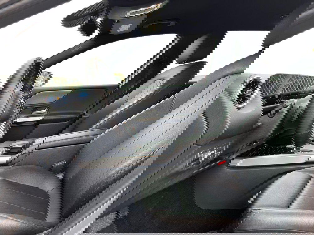 Mercedes-Benz GLB usata a Napoli (10)