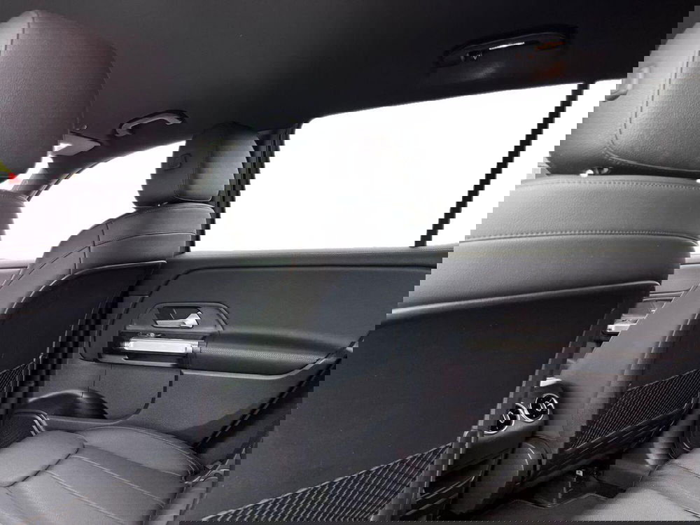 Mercedes-Benz GLB usata a Napoli (15)