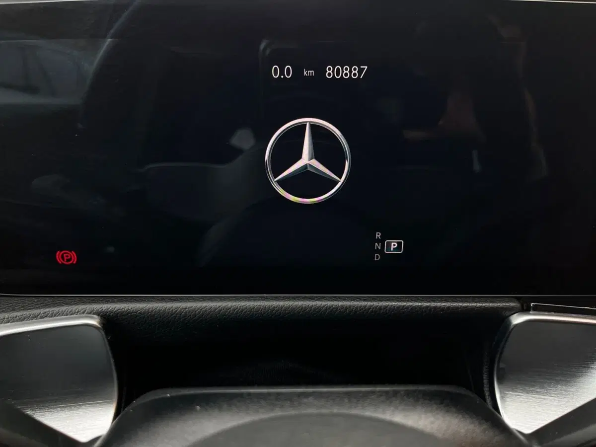 Mercedes-Benz GLB usata a Napoli (9)