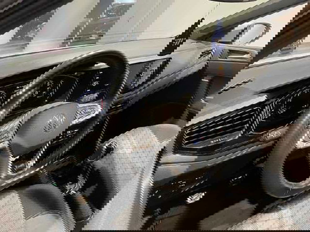 Volkswagen Taigo usata a Genova (9)