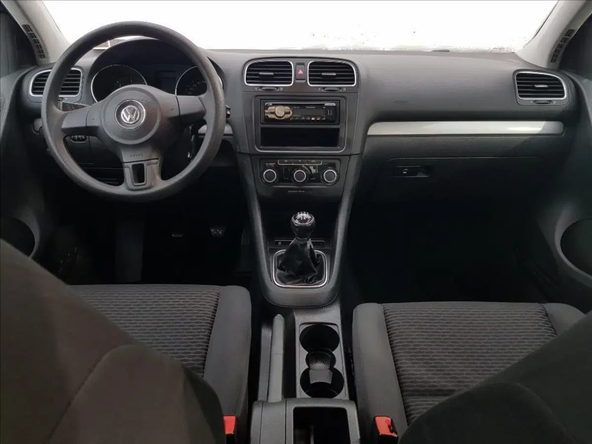 Volkswagen Golf usata a Lucca (13)
