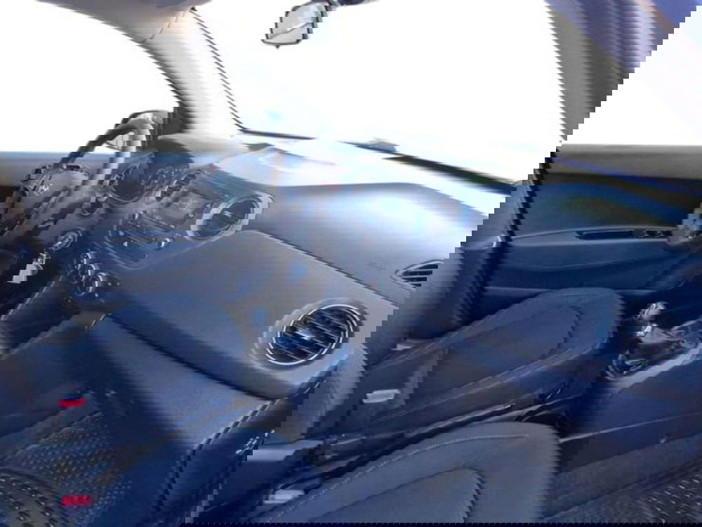 Hyundai i10 usata a Salerno (13)