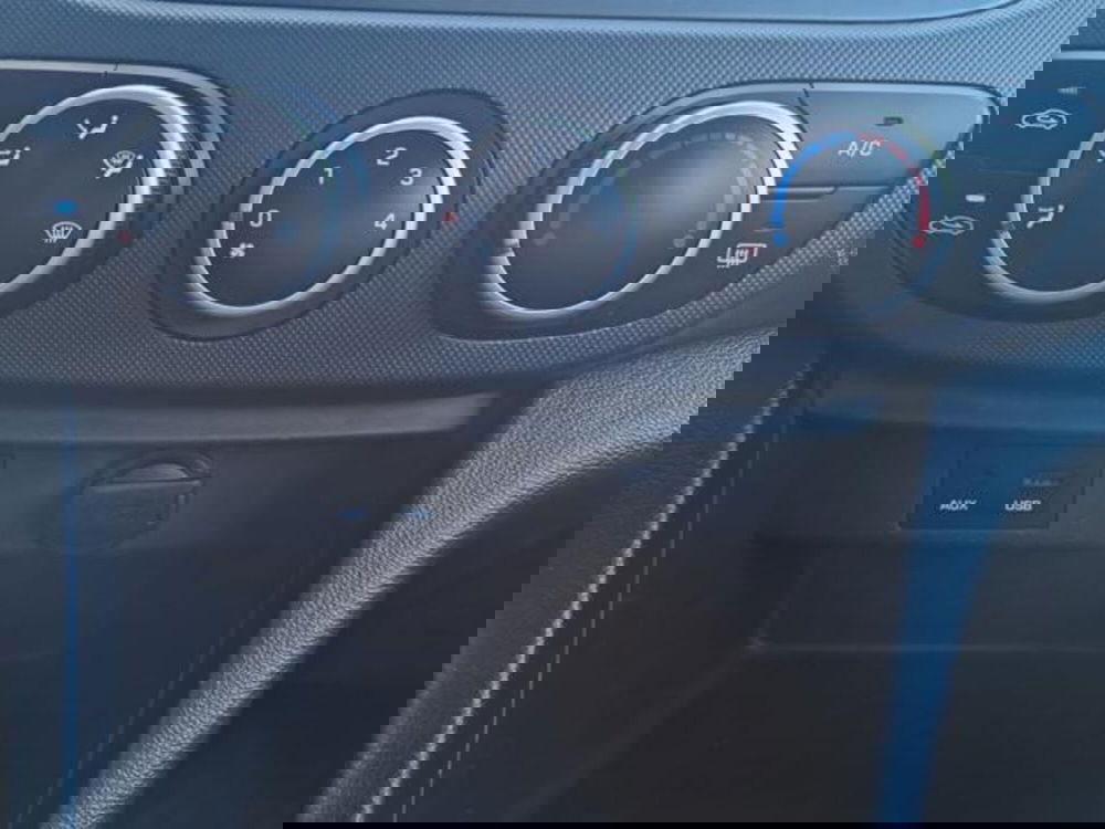 Hyundai i10 usata a Salerno (18)