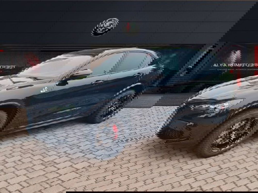 Alfa Romeo Stelvio nuova a Monza e Brianza