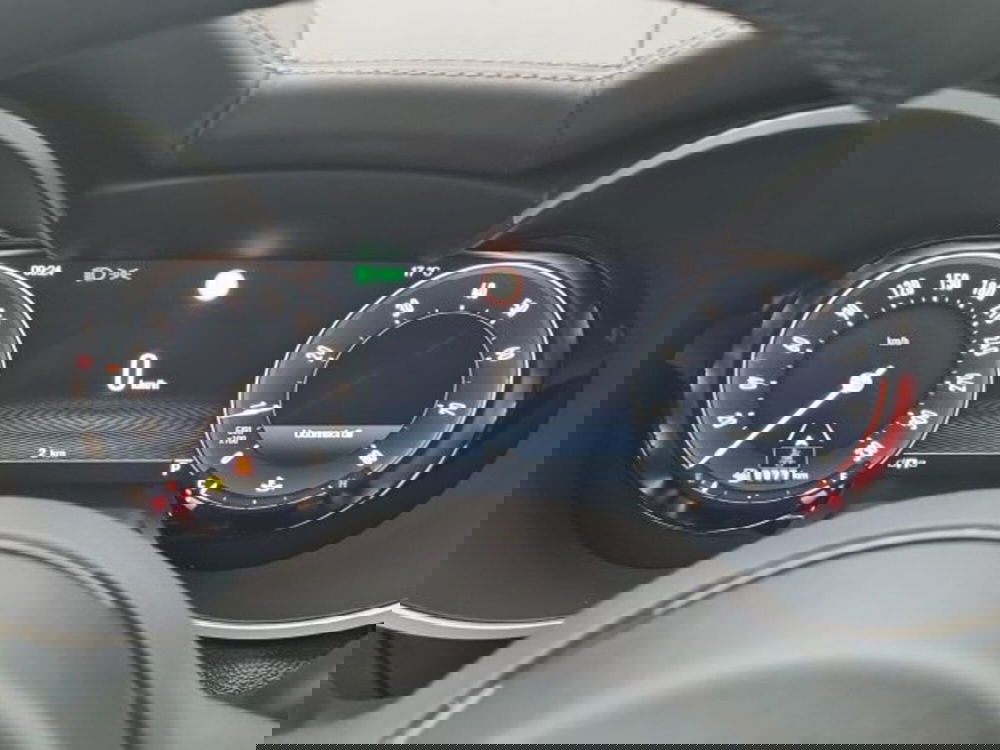 Alfa Romeo Stelvio nuova a Monza e Brianza (10)