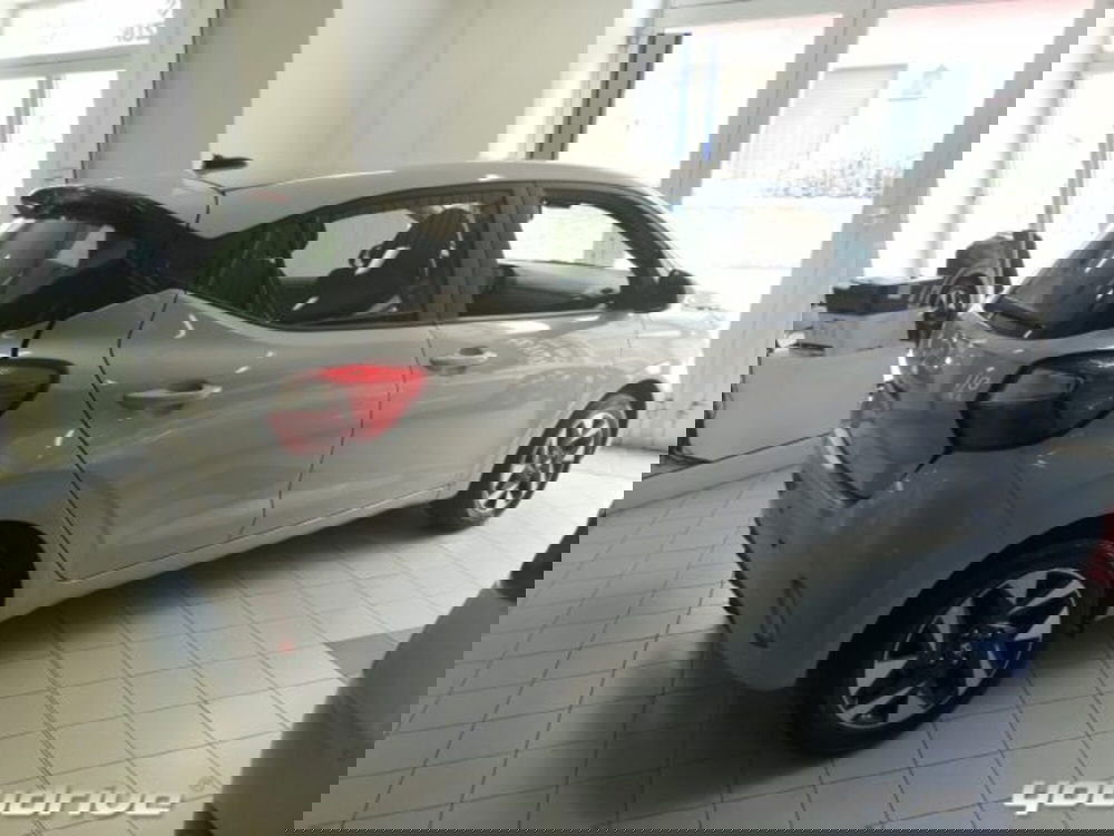 Hyundai i10 nuova a Napoli (2)