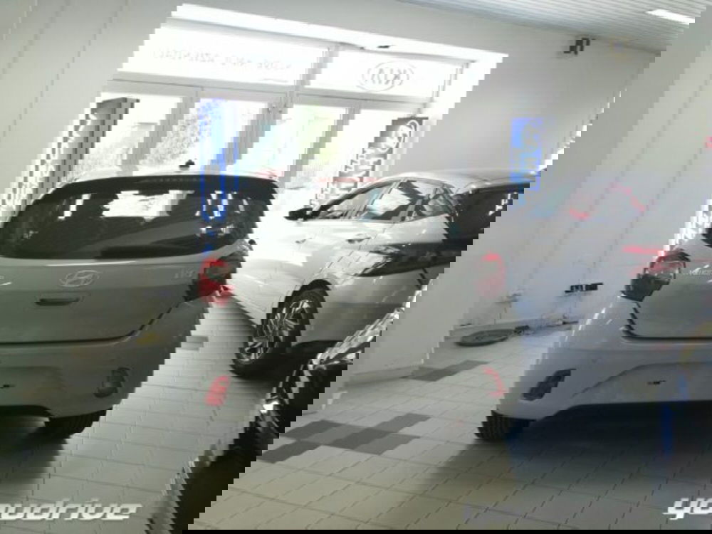 Hyundai i10 nuova a Napoli (4)