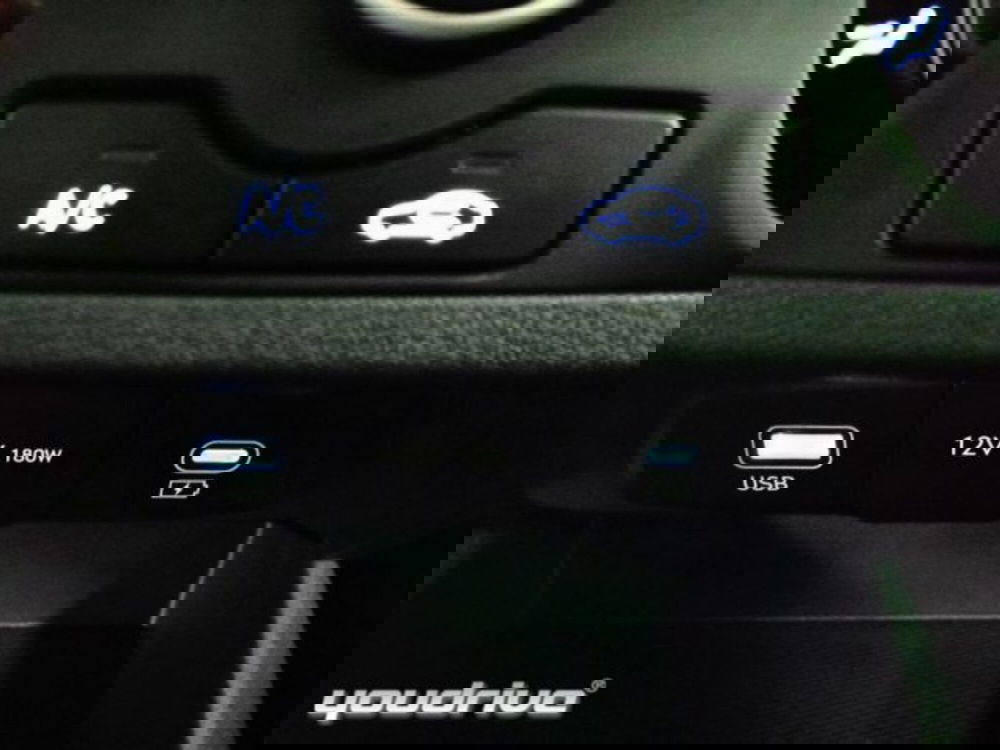 Hyundai i10 nuova a Napoli (14)